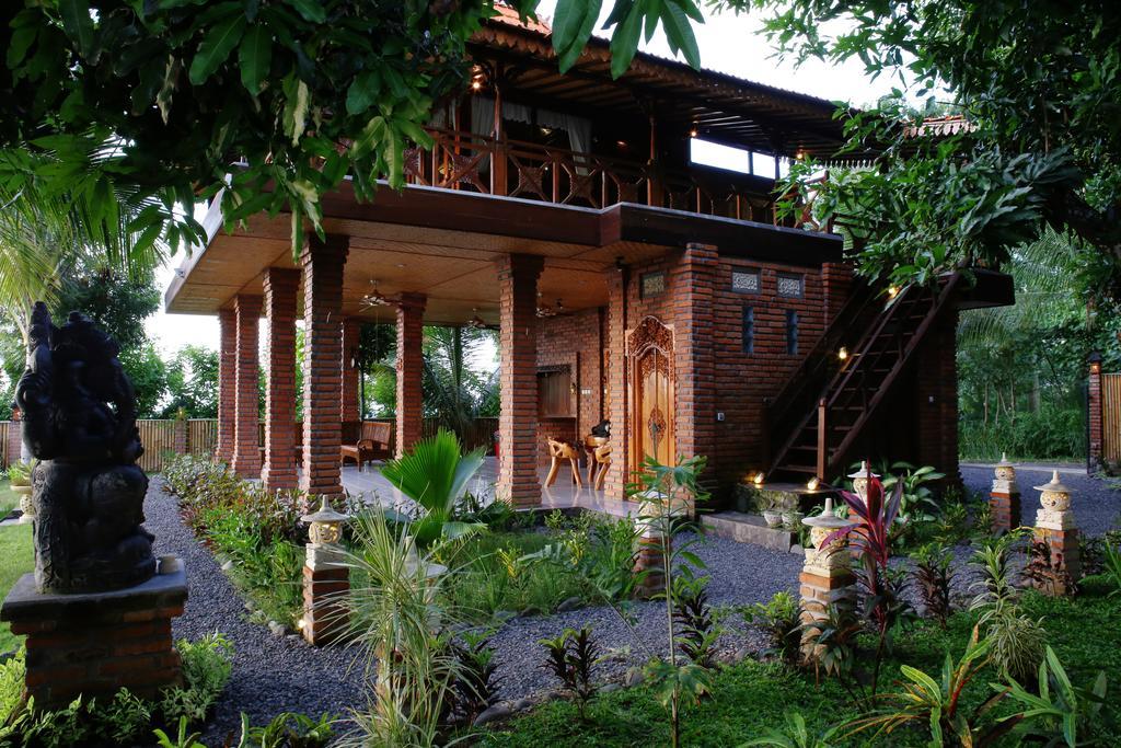 Villa Bantes Mps Kubutambahan  Exteriér fotografie